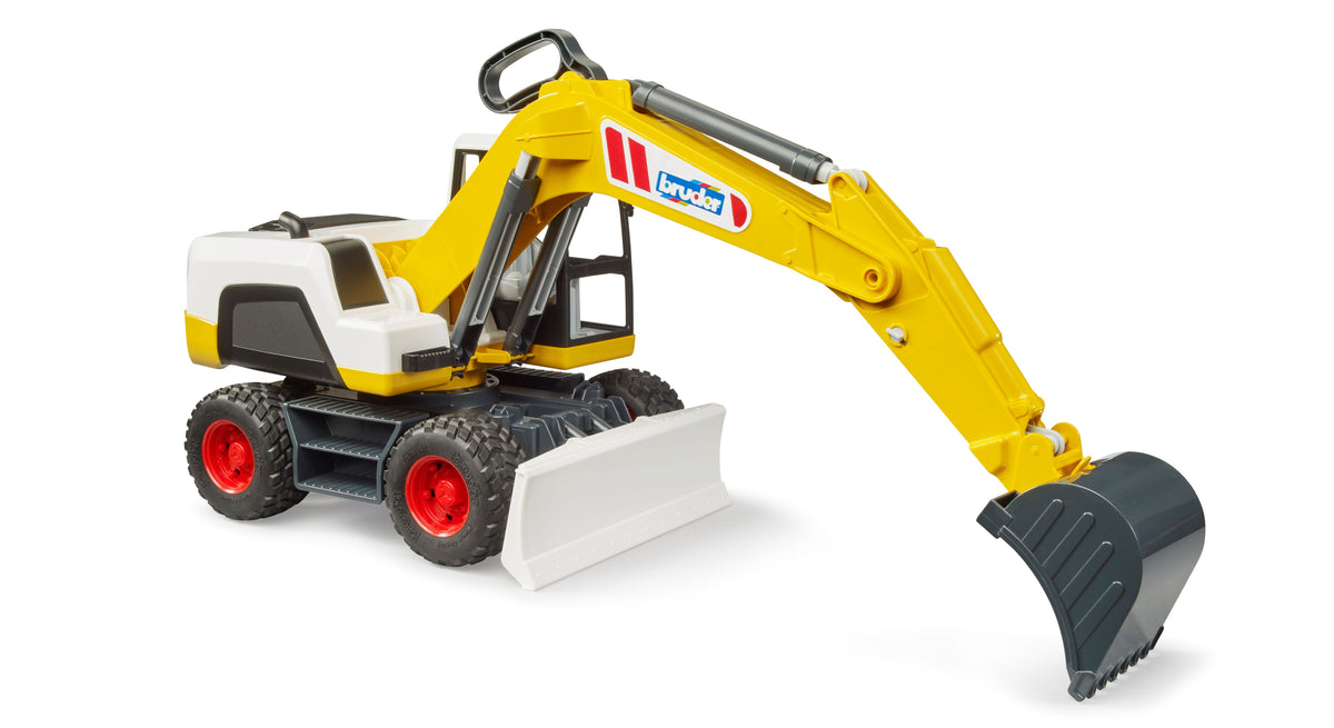 Bruder Roadmax Mobile Excavator (03413) — view 2