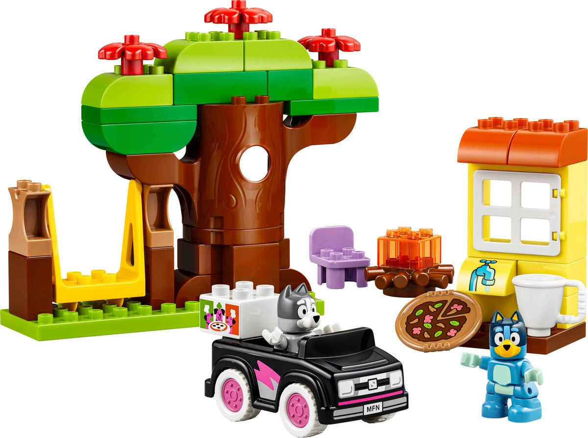 LEGO DUPLO Pizza Girls with Muffin and Bluey (10469)