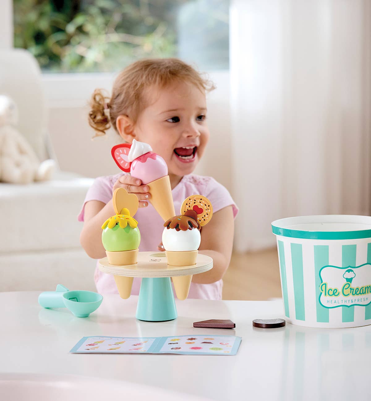 Wooden Ice Cream Parlor Play Set with Cones & Scoop