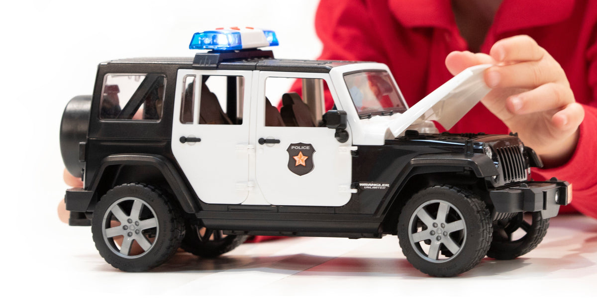 Bruder Jeep Wrangler Unlimited Rubicon Police with Officer (02526)
