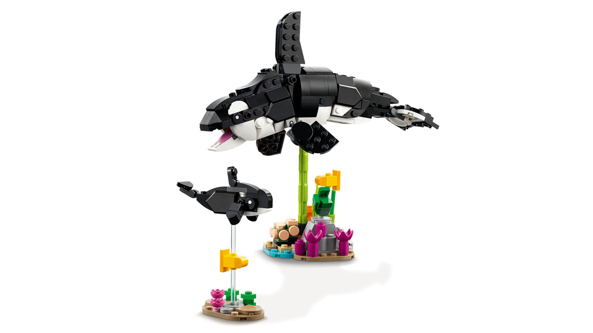 LEGO Creator 3-in-1 Wild Animals: Panda Family (31165) detail view