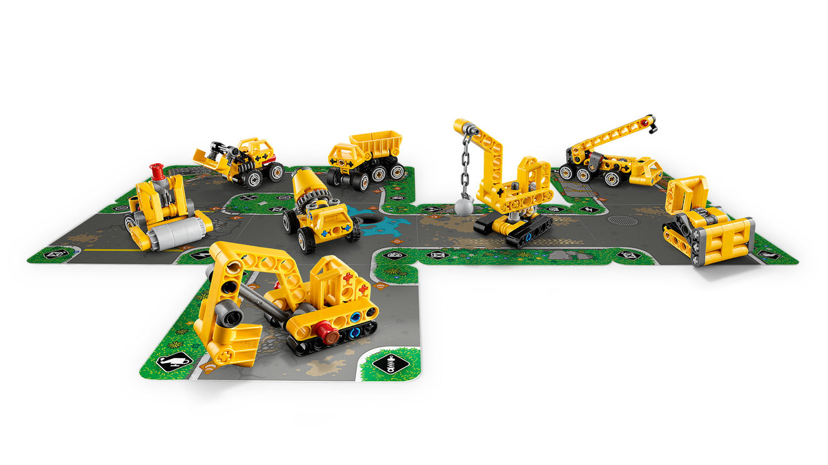 LEGO Technic Mighty Machines (42233) detail view