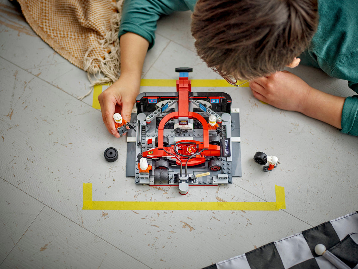 LEGO City F1 Pit Stop & Pit Crew with Ferrari Car (60443) lifestyle