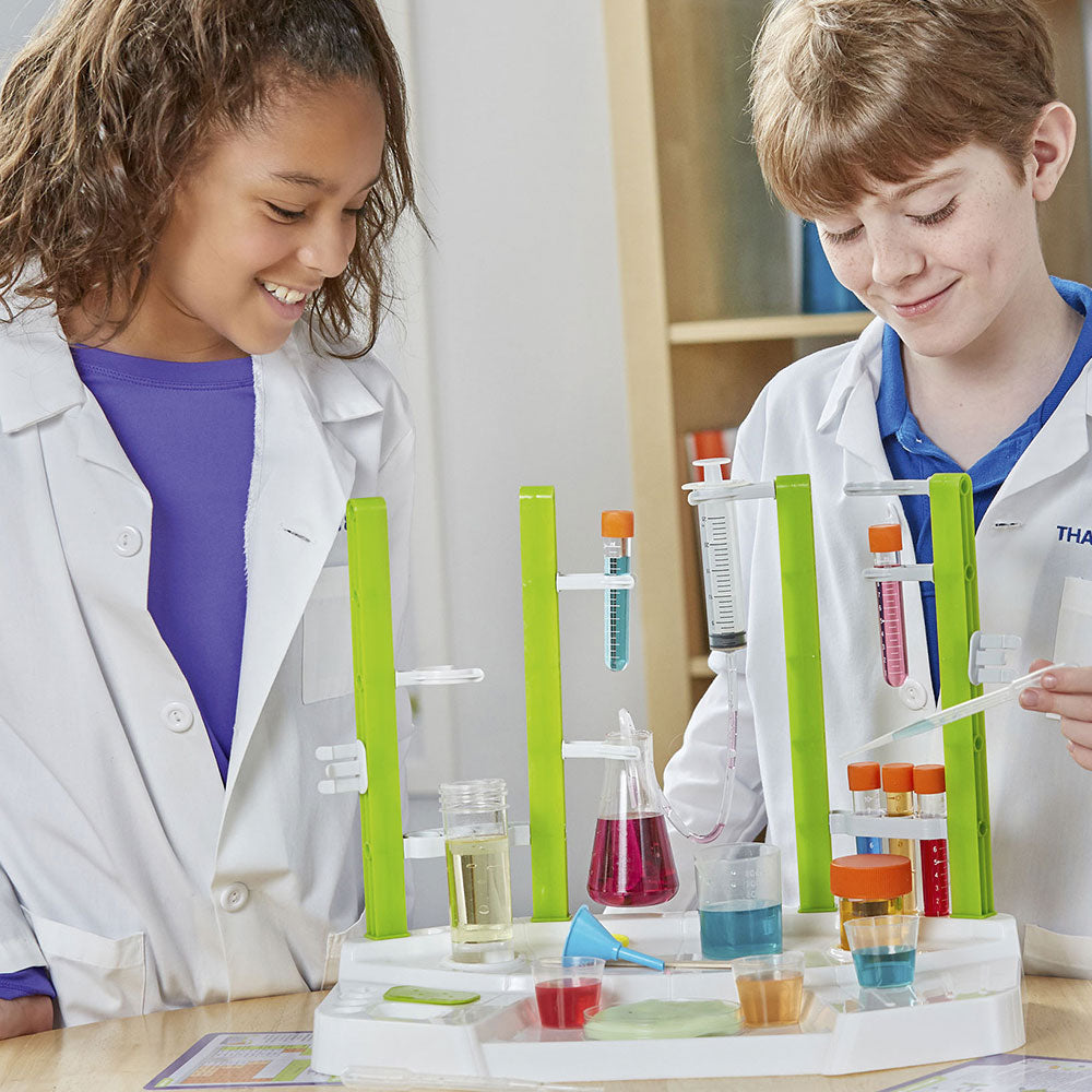 Thames & Kosmos Ooze Labs Chemistry Station