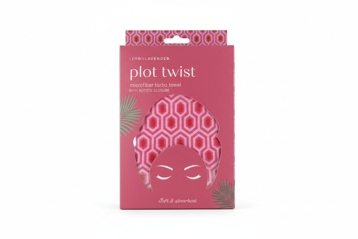 Packaging of a microfiber towel with geometric design on a textured surface