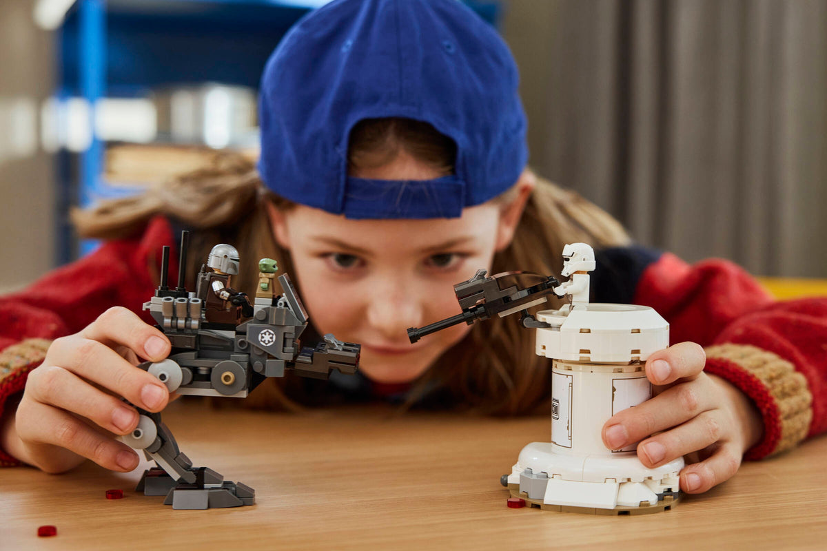 LEGO Star Wars AT-RT Attack (75444) lifestyle
