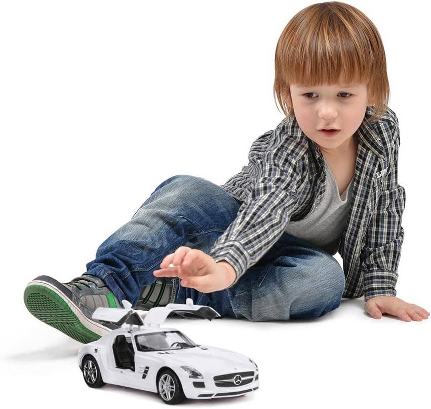 1:14 Scale Mercedes-Benz SLS AMG Remote Control Sports Car