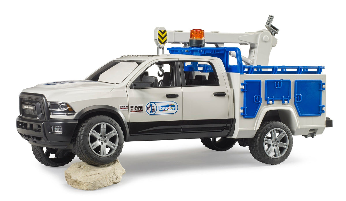 Bruder RAM Service Truck with Crane and Rotating Beacon Light 02509 (02509) — view 2