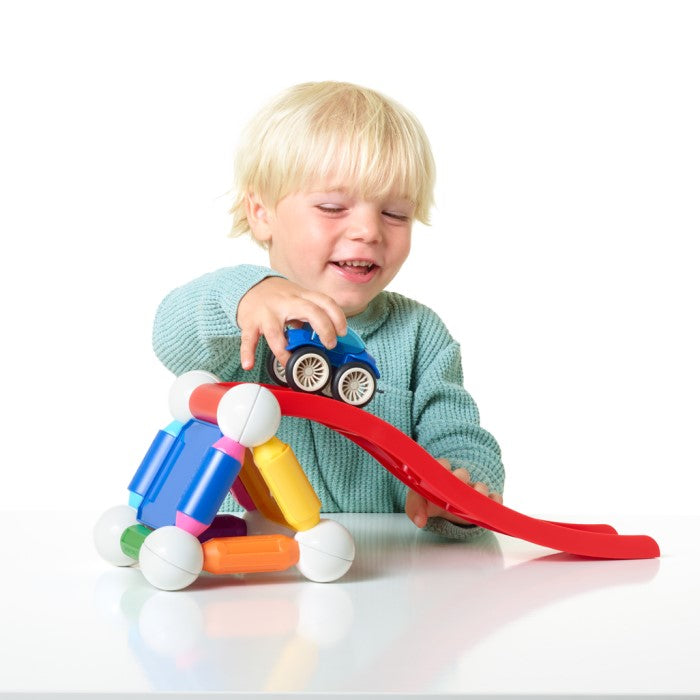 SmartMax Stunt Cars, 46 Pieces (SMX 502) — child playing