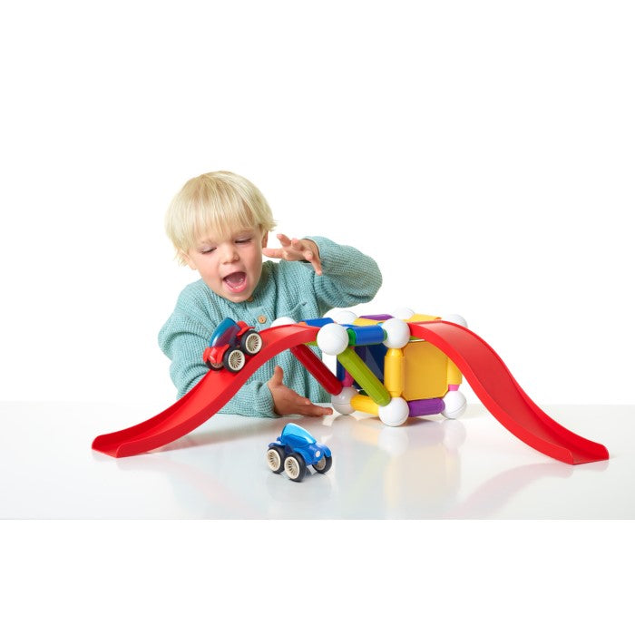 SmartMax Stunt Cars, 46 Pieces (SMX 502) — child playing