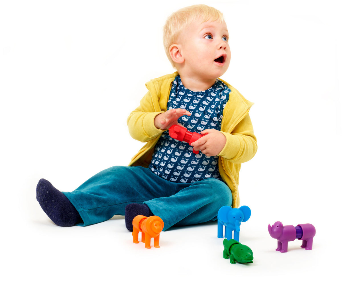 SmartMax My First Safari Animals (SMX 220) — toddler playing