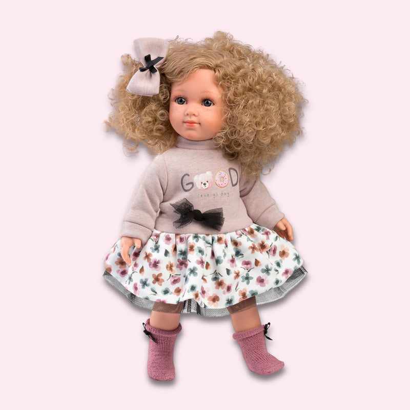 Dolls and dollhouses